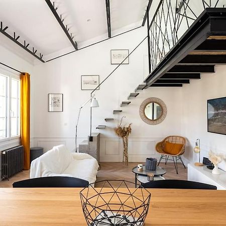 Superbe Appartement Facon Loft A 2 Pas Du Centre ! La Rochelle  Exterior photo